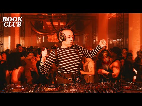 Classic House & Hi-Energy Mix in a Circus | Rimarkable