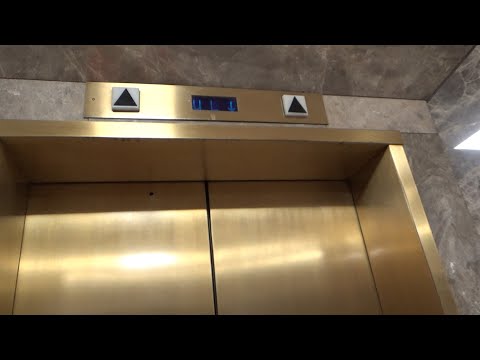 OM Montgomery Traction Elevators at Warner Center, Pittsburgh, PA