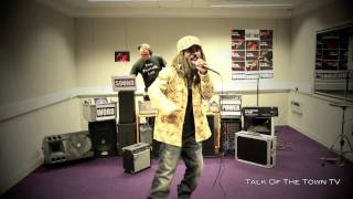 Pentalk Live Sessions: AKIL THE MC Performing 