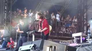Phoenix - The Real Thing (Live) @ Governor's Ball NYC 6.6.14