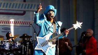 Bootsy Collins &amp; the Funk U-nity Band - Hollywood Squares 2011-12-04 Live in Boring, OR