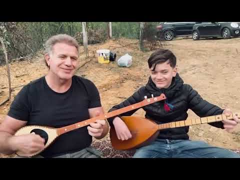 Sa bukur tingëllon çiftelia ne bjeshkt e Budakoves 🇦🇱