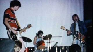 Nirvana - Downer (1987 Kaos Session)