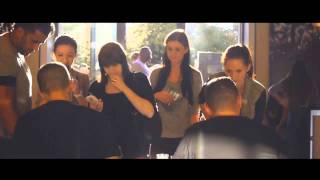 BUSHIDO & SHINDY - AUTOGRAMMSTUNDE IN WINTERTHUR (SPIEGELBILD)