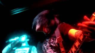 A CREATURE AMONG US.MPG