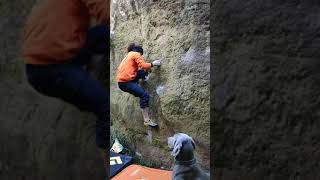 Video thumbnail de Skatboy, 6c (sit). Mont-roig del Camp