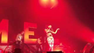 Amel Bent - La lionne saigne - Barrière Session Bordeaux