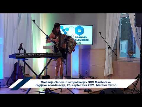 Nastop Monike Osojnik - s harmoniko Na Golici, Maribor Tezno, 25. september 2021