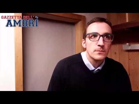 Nach dem Spiel mit Ticino Rockets Trainer Luca Cereda. (12.2.2017)