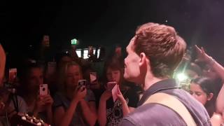 James TW - Torn (unplugged) Live at Tivoli Vredenburg Utrecht