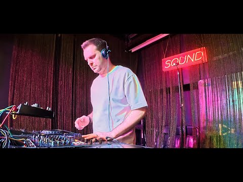 1 Hour House DJ Mix | Live Set | The Breakfast Club