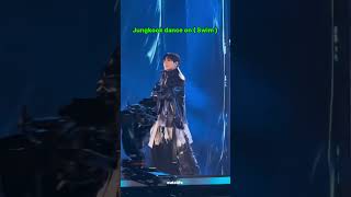 Download lagu JK perform on swim song mp3 Download lagu JK perform on swim song mp3