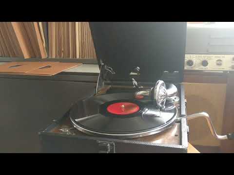 Ambrose and his orchestra - Twilight in Turkey (1937)