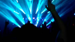 Armin van Buuren playing Craig Connelly&#39;s Black Hole Jorn van Deynhoven Remix live at Warehouse