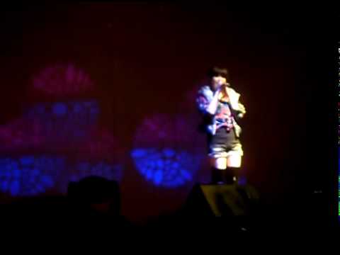 [Fancam] {100226} IU (아이유) - Almost (by Tamia) at Sungkyunkwan University Event