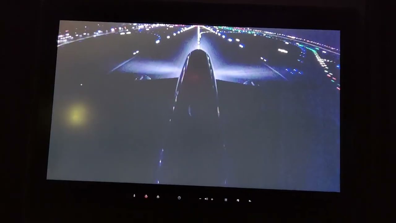 Qatar Airways Premium Lounge thumbnail