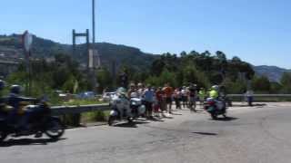 preview picture of video 'Vuelta Ciclista 2013, su paso por el Puente de Rande'