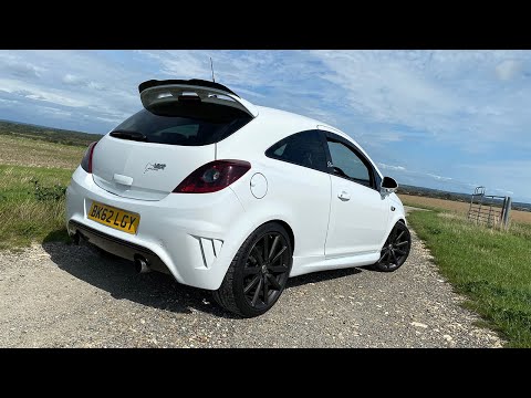 WHY YOUNG DRIVERS SHOULD BUY A CORSA VXR NURBURGRING EDITION // Costs, Performance, MPG, Review