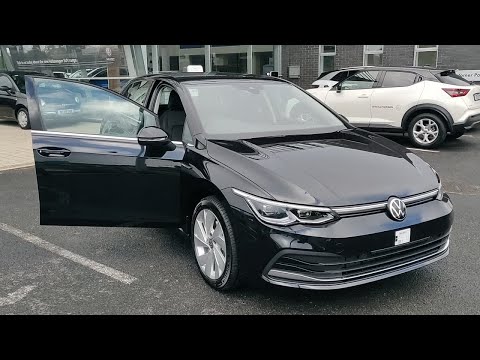 212d0000 - 2021 Volkswagen Golf Style 2.0 TDI 115HP 5DR 34,843