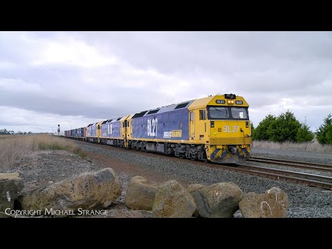 7902V Mildura Container Train With BL27 BL30 G525 At Gheringhap Loop (24/5/2024) - PoathTV Railways
