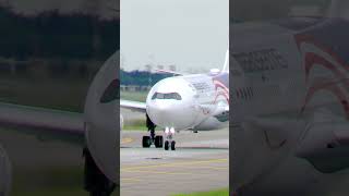 Download lagu The Arrival of Malaysia Airlines’ first Airbus A330-900 (A330neo) mp3