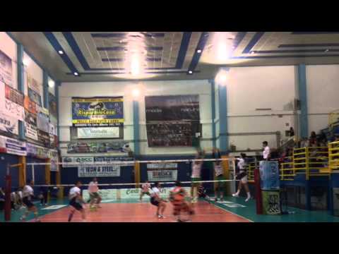 yes, weekend! IL Remo - GIALLOBLU' VOLLEY: Arriva Leondino Giombini