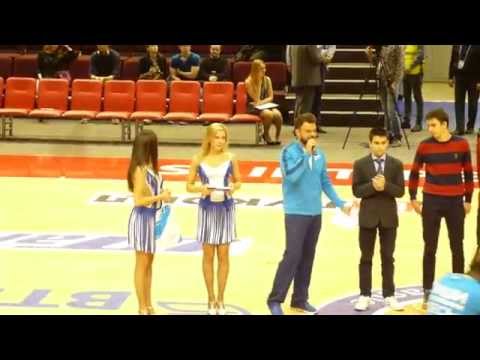 Награждение баскетболистов призеров в Сибур-Арене