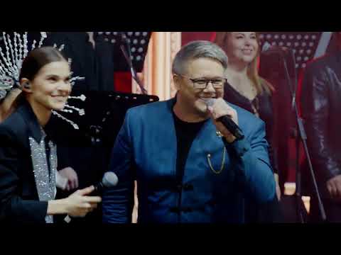 FUEGO ȘI @TheoRose - TOATĂ LUMEA DANSEAZĂ