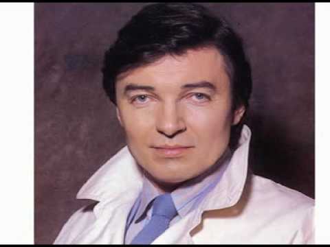 Karel Gott - Zadam Vic (Can't Help Falling In Love)