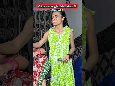 Yaha koi apna nhi hai 🤣🤣 #funwithpreeti #trending #twins #motherdaughter #funny #comedy #ytshorts