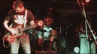 Surfin'Criminals-Live2005-A stroll with Space Surfer
