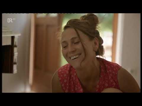 BR - "Raus aus der modernen Welt - Martinas Leben auf der Alm"