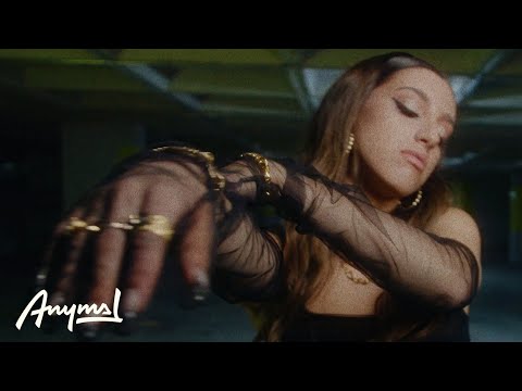 Valeria Canavati - Pa Lo Oscuro (Video Oficial)