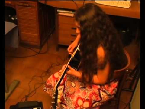 Hannoush guitar - Flower dance - Giorgia Hannoush