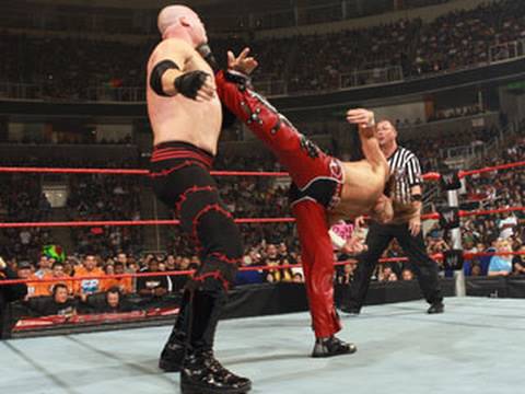 Raw: Shawn Michaels vs. Kane