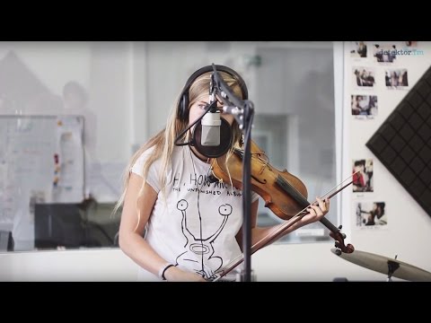 Hannah Epperson - Farthest Distance (detektor.fm-Session)