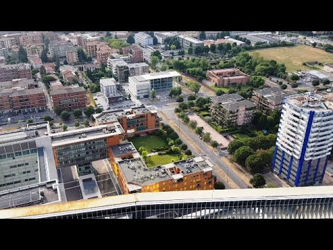 Crystal Palace Panorama da tetto del gratteacielo più alto di Brescia