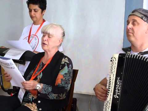 Vidanka Georgievska - Ja Izlezi Stara Majko