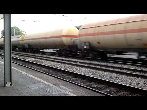 Transito merci cisterne + regionale a Rho