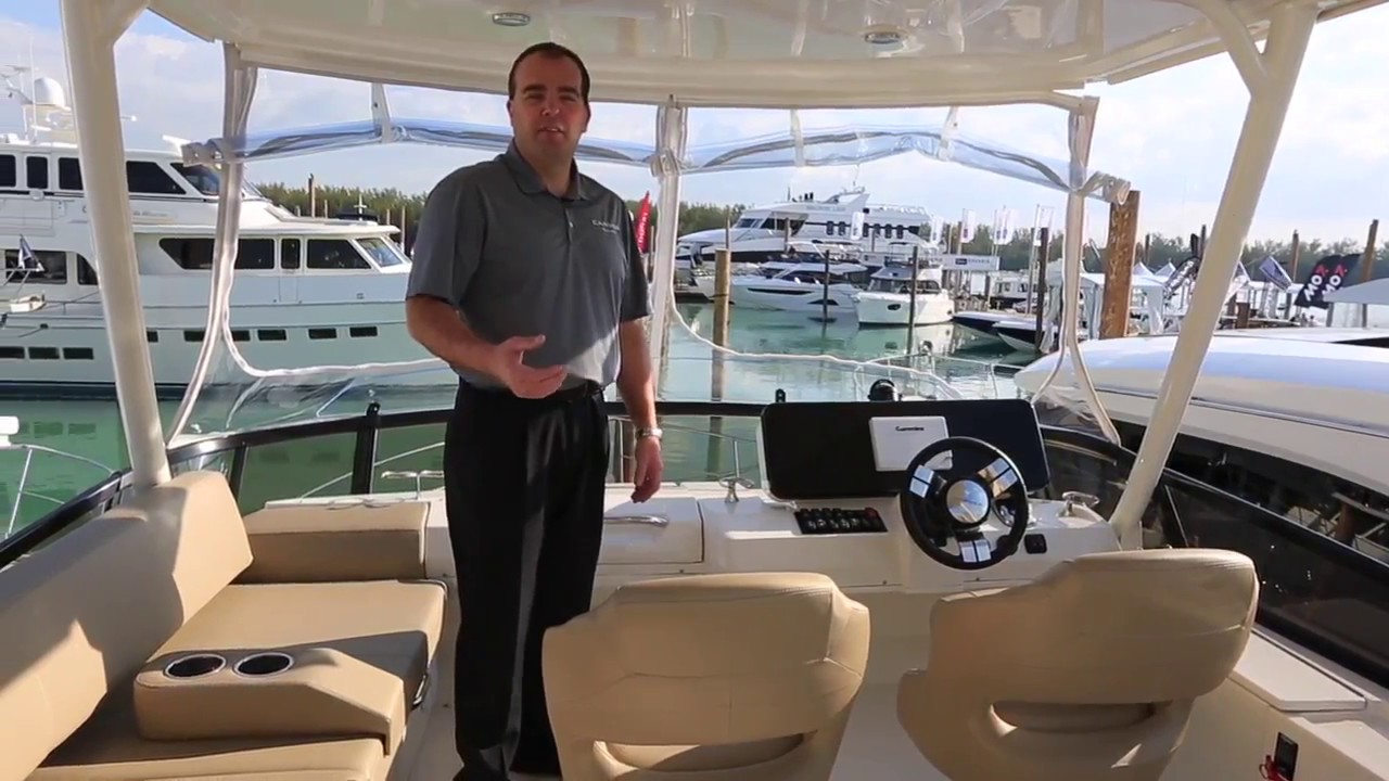 Официальный обзор Carver Yachts C40 Command Bridge
