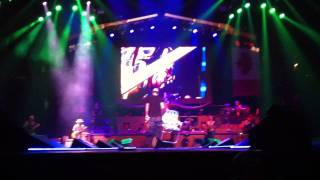 Kid Rock Live - Flyin&#39; High