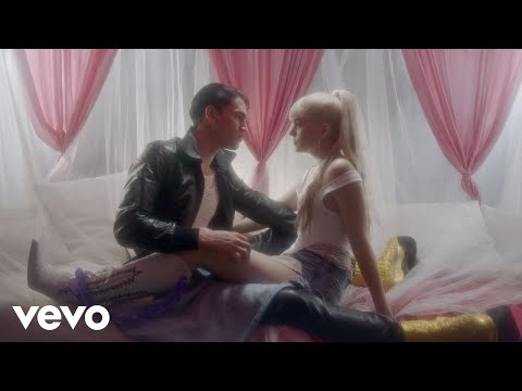 Rakky Ripper - Whatever (Official Music Video)