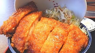 preview picture of video 'Gourmet Report:Sauce-katsu bowl Ina,Japan グルメレポート 肉屋さんのソースカツ丼'