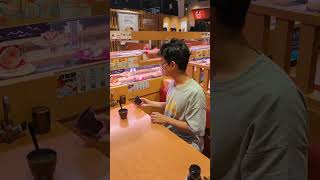 Sushi Feast at Sushiro: Affordable & Delicious Conveyor Belt Sushi! 🍣✨