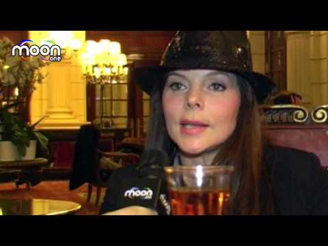 Doushka Esposito - Interview