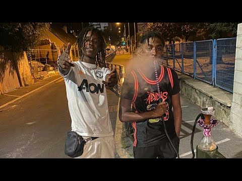 MLVS (CG6)-FUMIGÈNES ENTRE LES DOIGTS