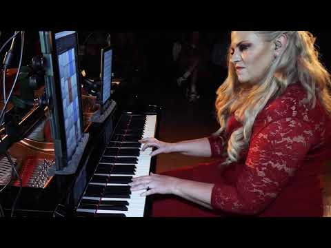 SECRETS (OneRepublic) - Jennifer Thomas LIVE from Tour