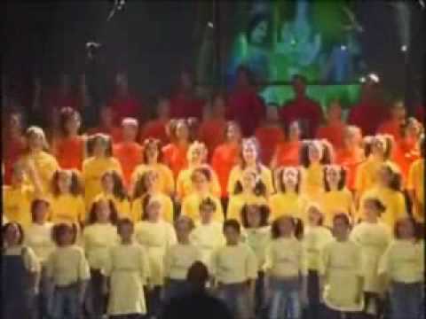 Junto al vino y el pan (en concierto) - salesianos Misa joven 1 (De otra manera)