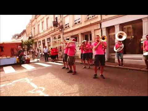 Utlopers - La Colegiala (The Boy Next Door, Fresh Coast feat. Jody Bernal) #brass #cover