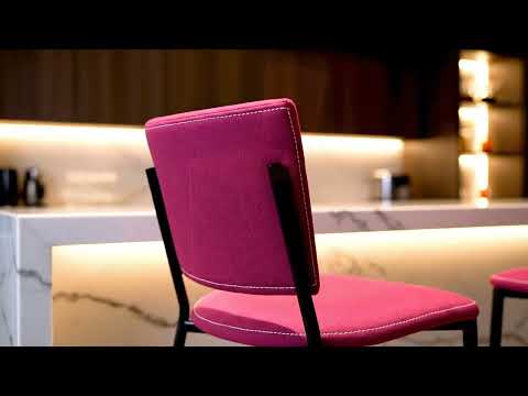 Viva Magenta Bar Chair | Promo